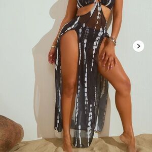 Fashion Nova Black and White Bikini Cover-Up